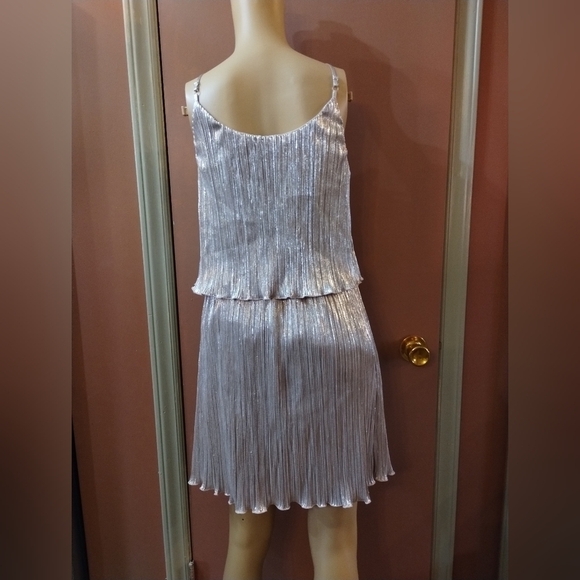 Rue 21 women's size large adjustable straps dress - Picture 8 of 8